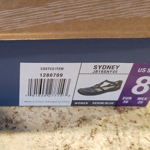 JBU by Jambu Sydney Size 8